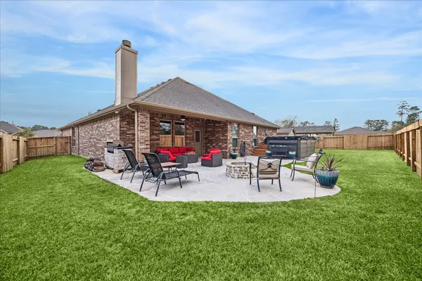 $489,900 | 12610 Fort Isabella Drive, Tomball, TX 77375