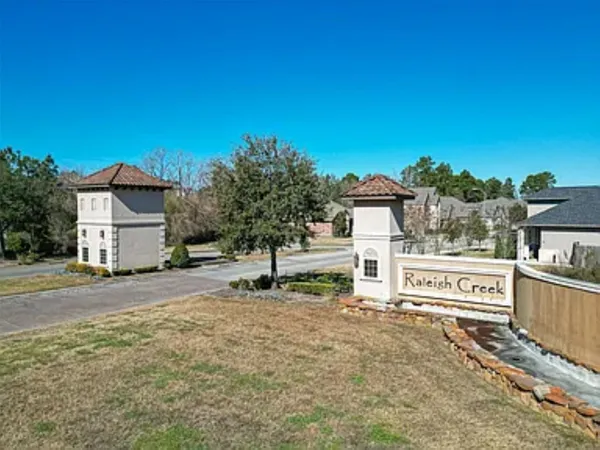 $489,900 | 12610 Fort Isabella Drive, Tomball, TX 77375