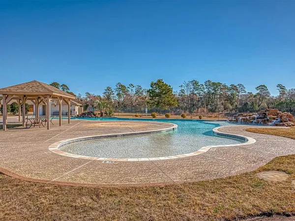 $489,900 | 12610 Fort Isabella Drive, Tomball, TX 77375