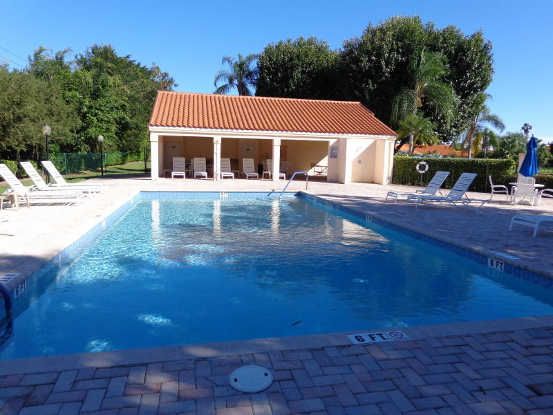 8165 Copenhagen Way Boca Raton, FL 33434 - Photo 47 of 48 Estates Satellite Pool