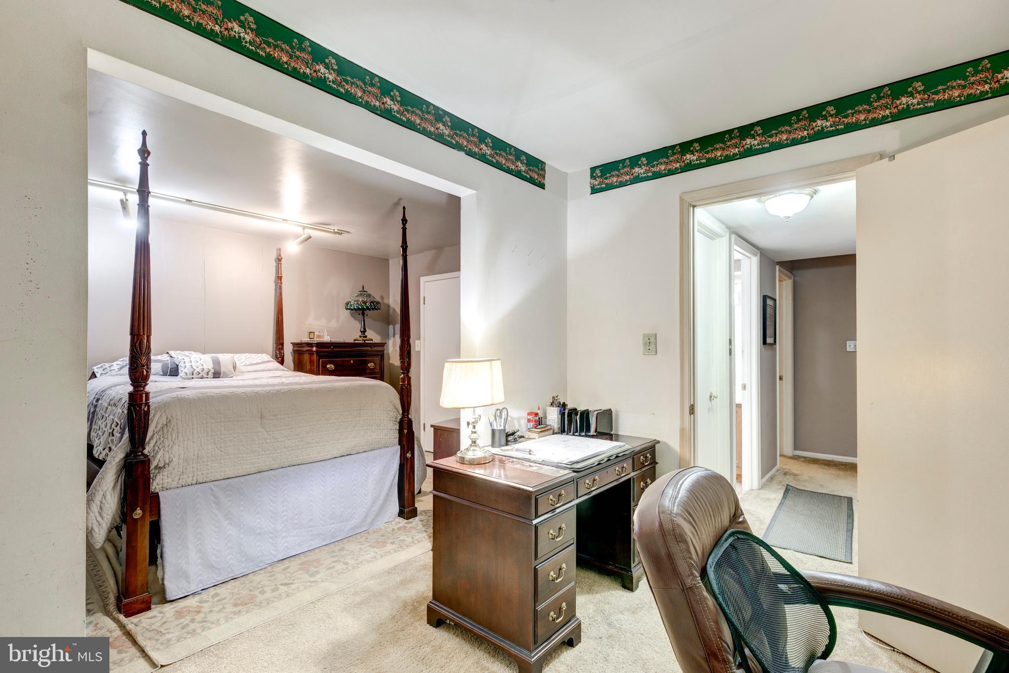 502 Brighton Place Baltimore, MD 21221 - Photo 24 of 42 a view of living room with granite countertop furniture and a mirror