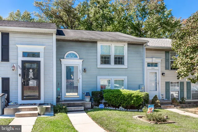 $220,000 | 502 Brighton Place, Baltimore, MD 21221