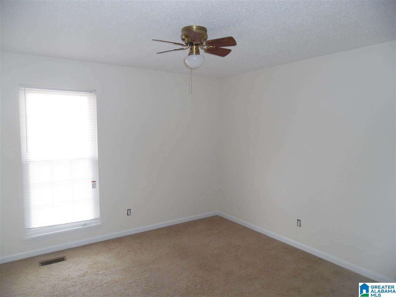 1518 Sequoia Trail Alabaster, AL 35007 - Photo 13 of 39