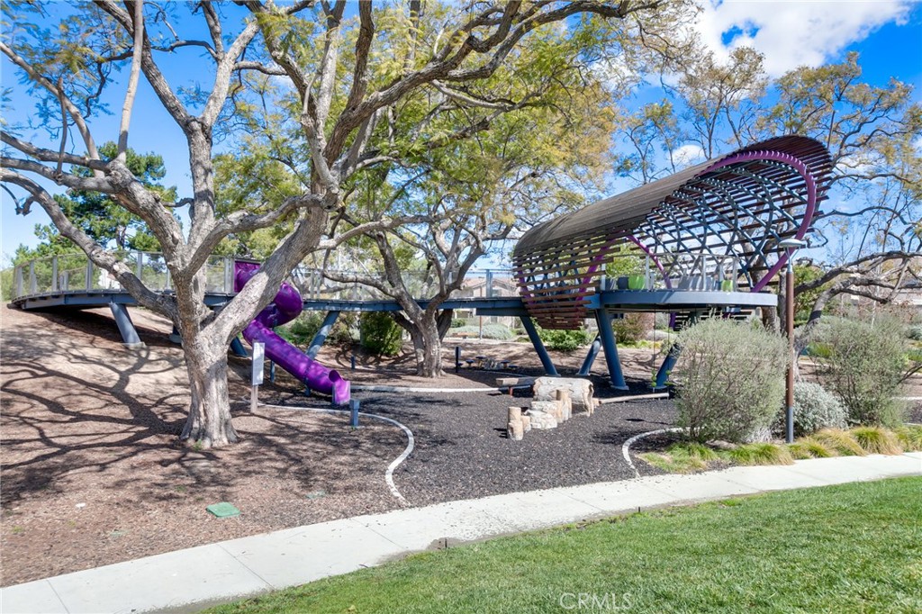 800 Beacon Irvine, CA 92618 - Photo 49 of 49 an outdoor space with seating