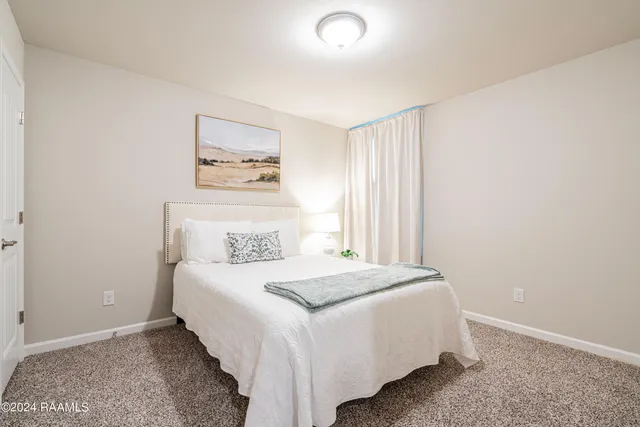 $4,500 | 407 Broussard Hl Drive, Broussard, LA 70518