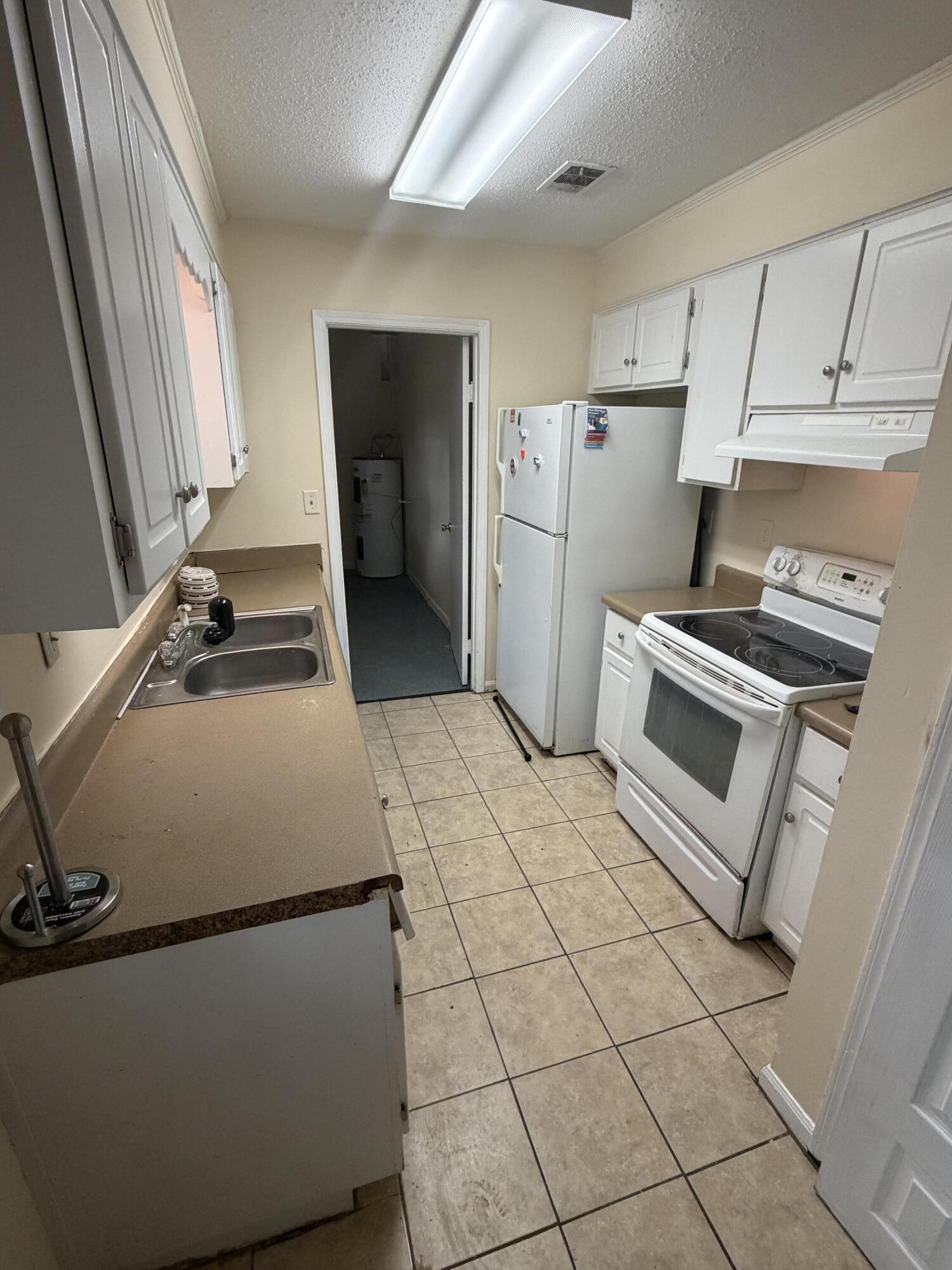 2907 Inwood Place Hephzibah, GA 30815 - Photo 6 of 12 IMG_0215