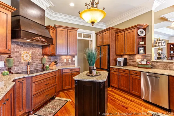 $899,000 | 4150 Willowgate Drive, Fayetteville, NC 28312