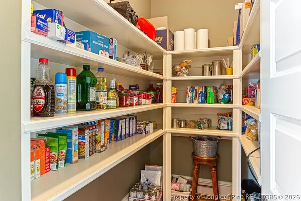 $899,000 | 4150 Willowgate Drive, Fayetteville, NC 28312