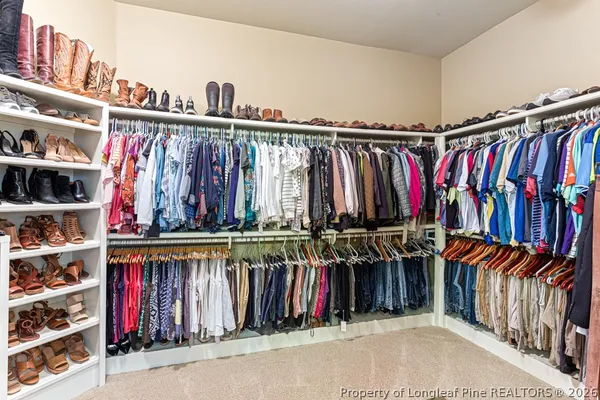 $899,000 | 4150 Willowgate Drive, Fayetteville, NC 28312