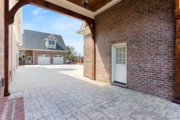 $899,000 | 4150 Willowgate Drive, Fayetteville, NC 28312