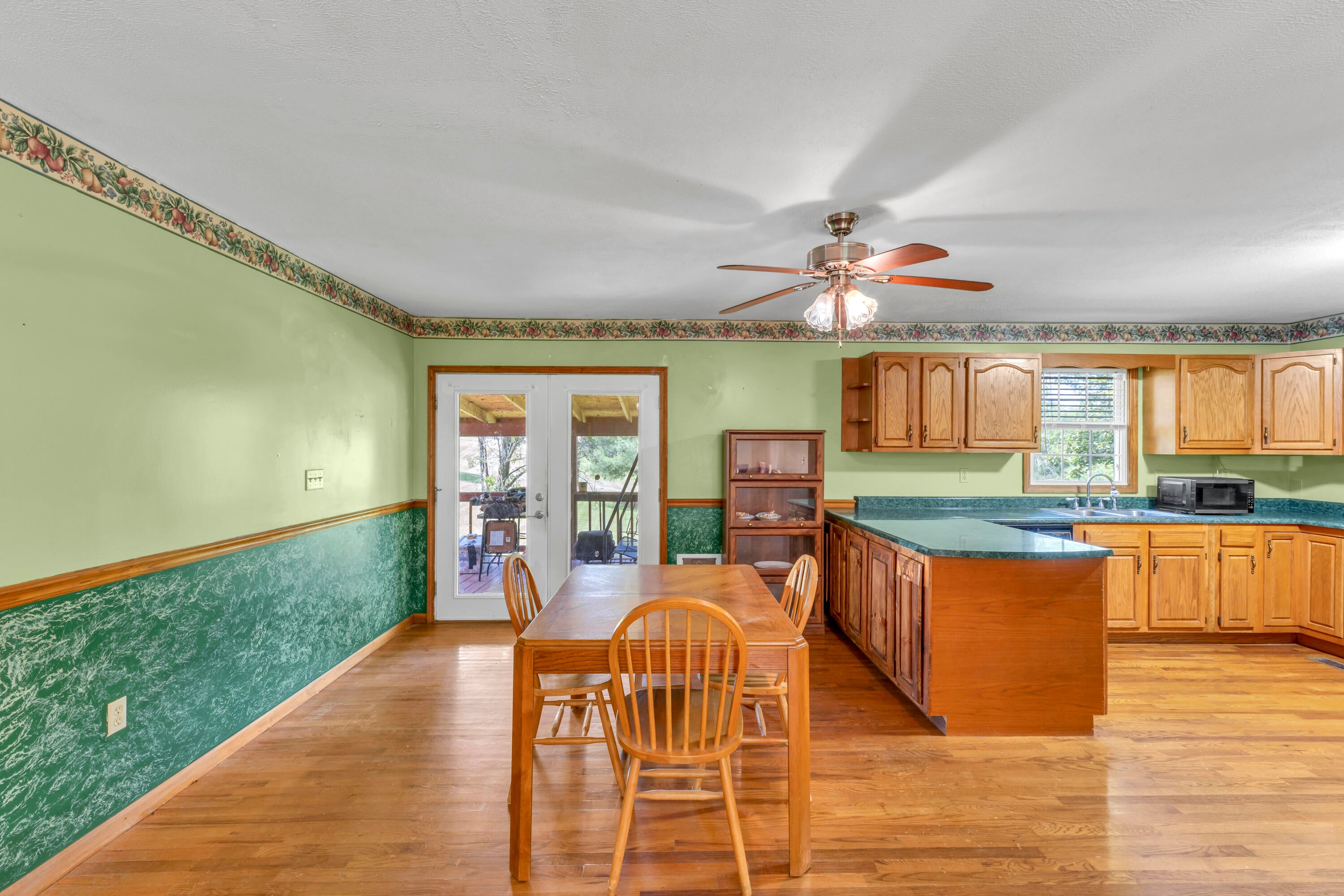51 Neff Orchard Road Sinks Grove, WV 24976 - Photo 22 of 37 32