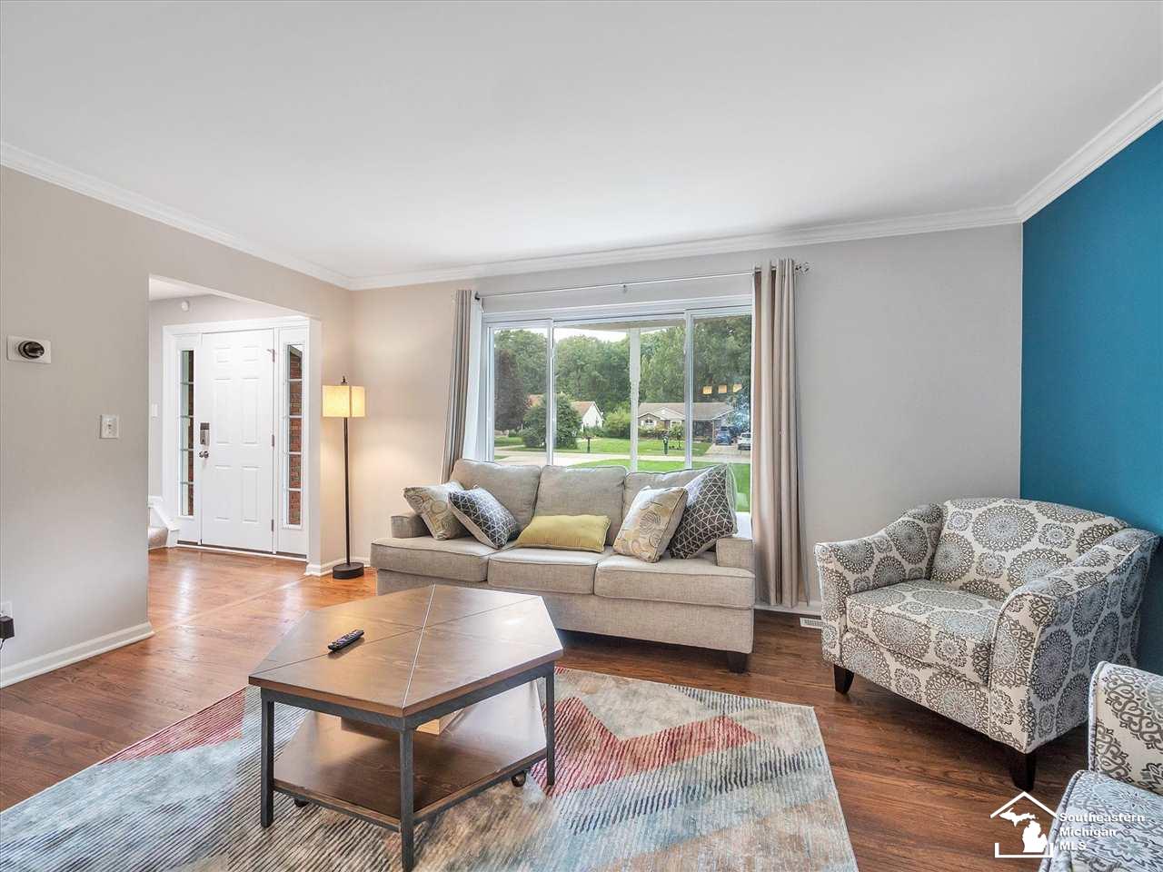 8409 Rucker Road Grosse Ile, MI 48138 - Photo 8 of 31
