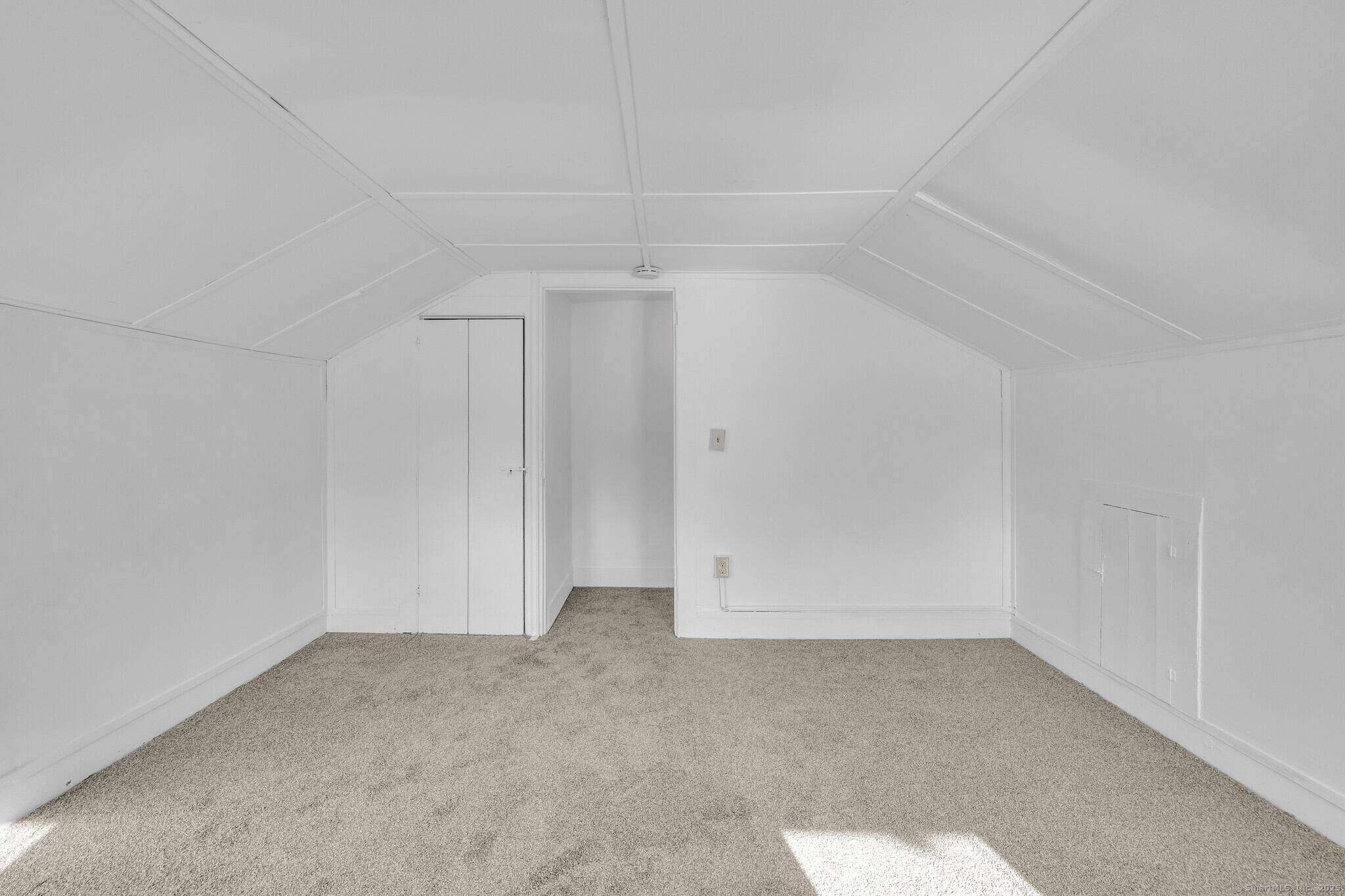 58 Spring Street Enfield, CT 06082 - Photo 12 of 24