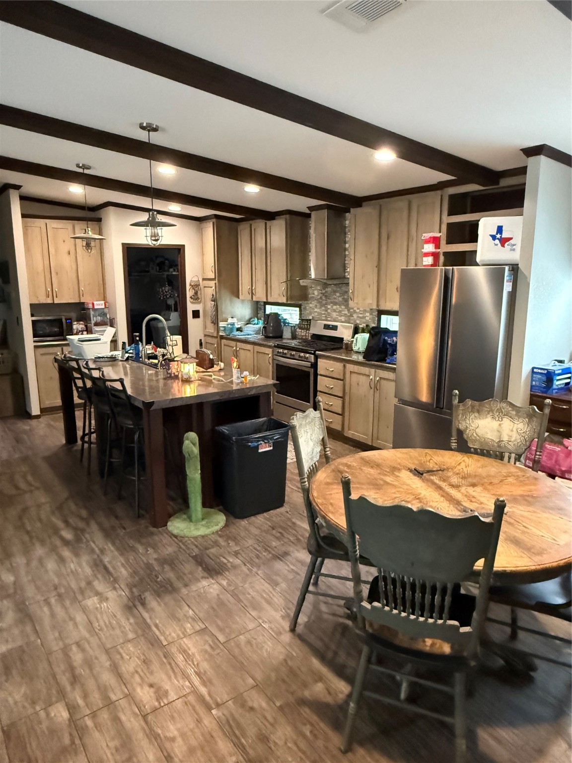 178 Commanche Drive Onalaska, TX 77360 - Photo 13 of 18 a view of a dining room with furniture
