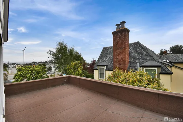 $1,795,000 | 100 Sloat Boulevard, San Francisco, CA 94132