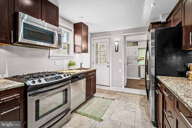 $220,000 | 524 Holtzmans Court, Baltimore, MD 21231