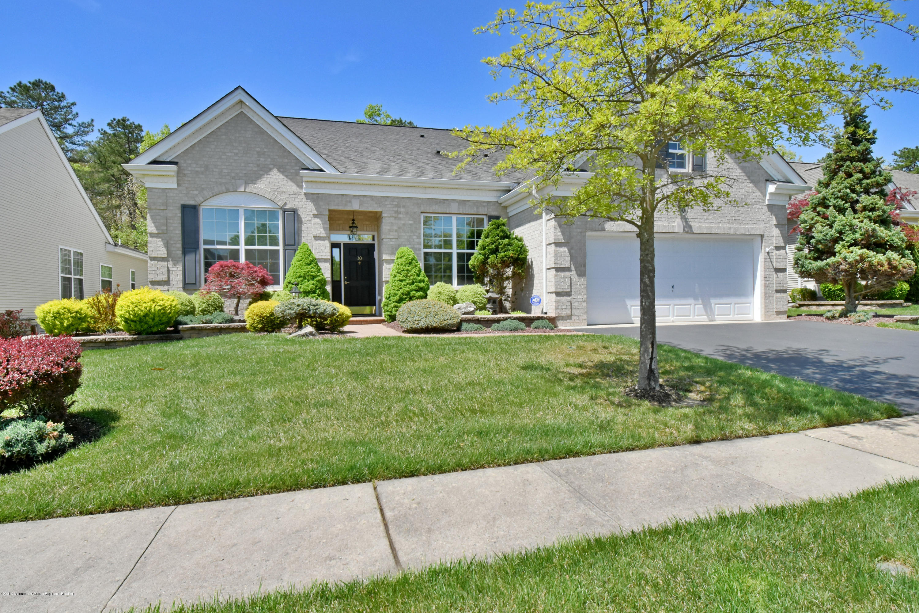 30 Park Ridge Way Jackson, NJ 08527 - Photo 1 of 35 Front