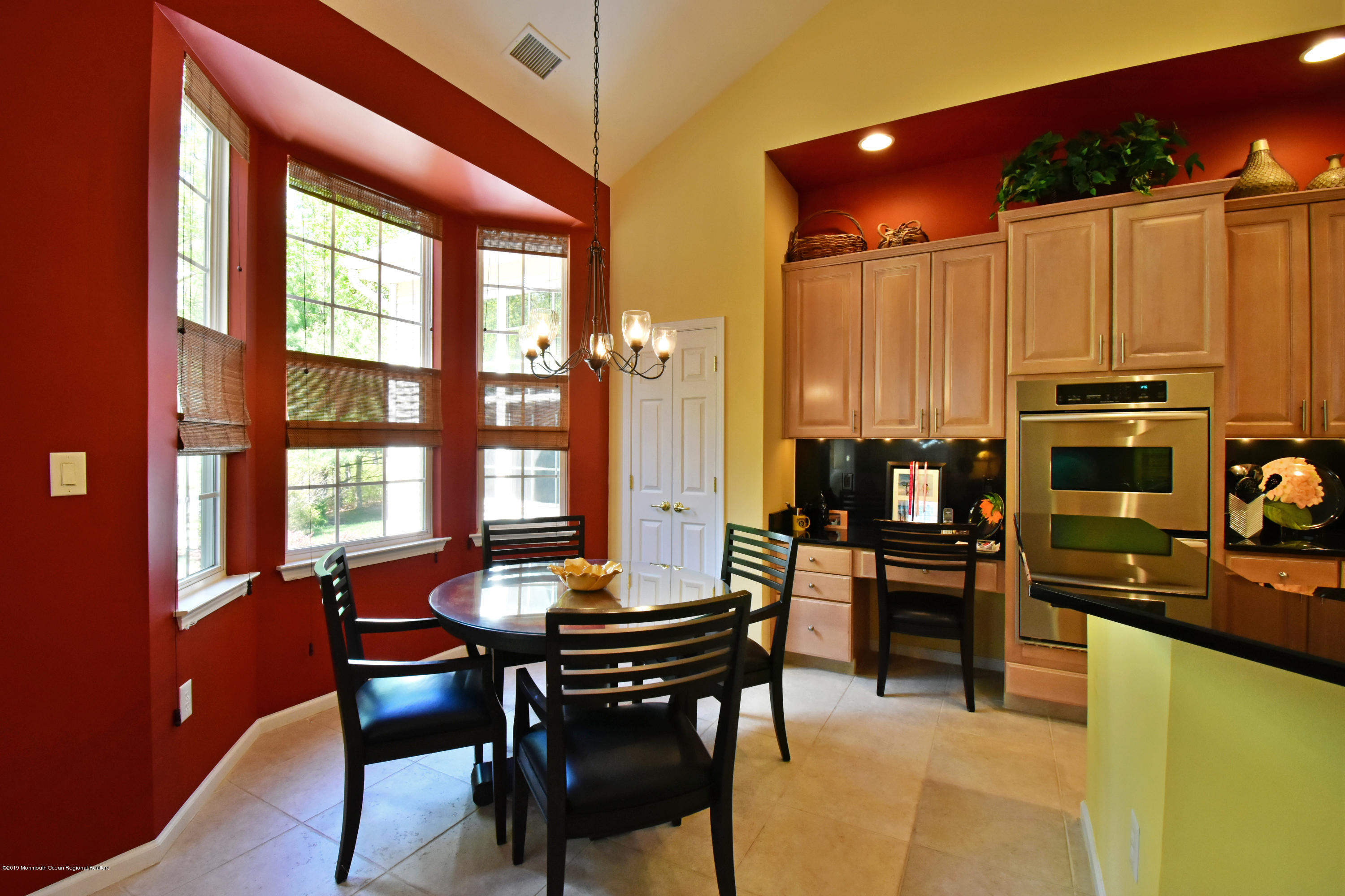 30 Park Ridge Way Jackson, NJ 08527 - Photo 9 of 35 Breakfast Area