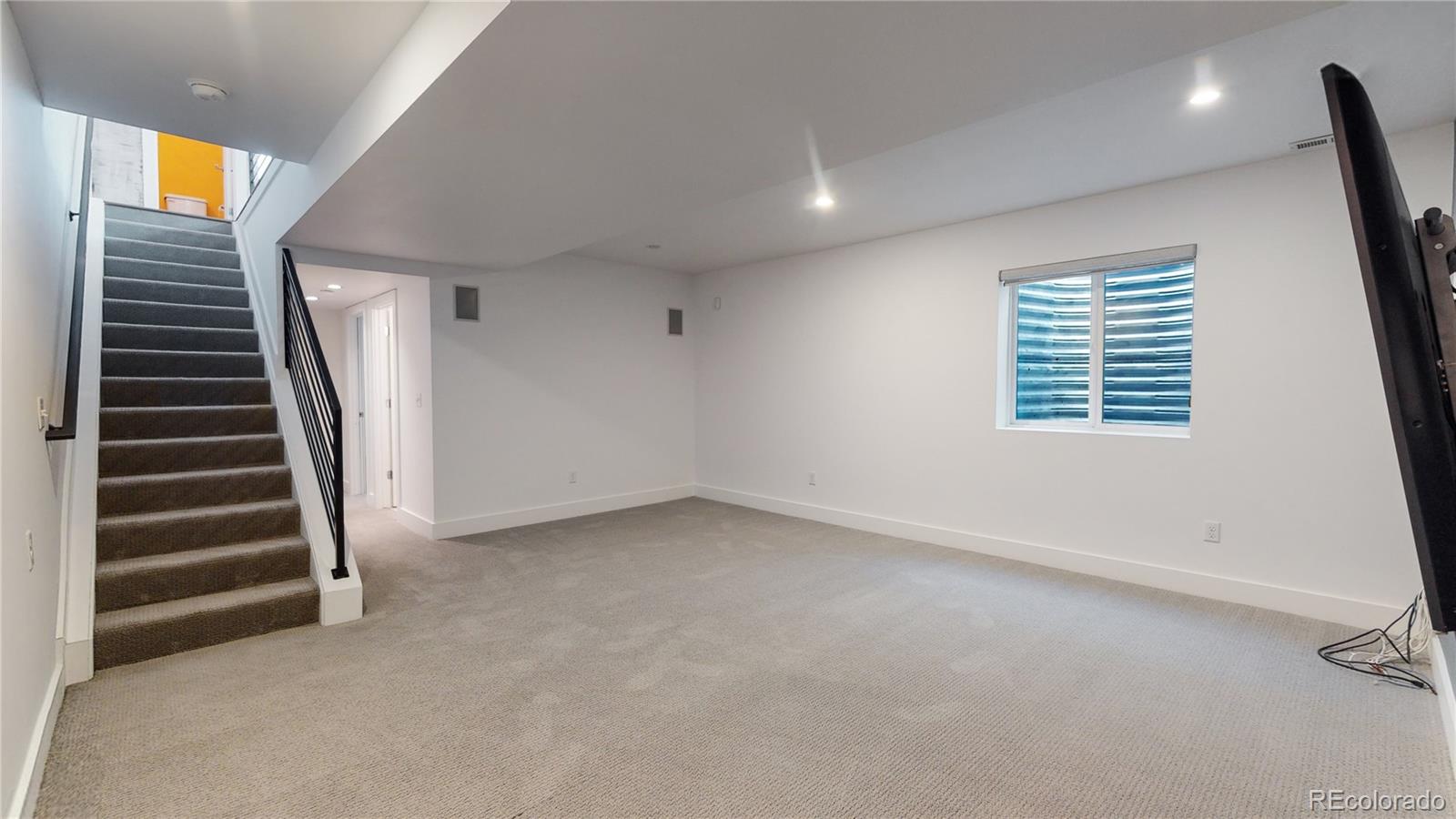 1572 Osceola Street Denver, CO 80204 - Photo 13 of 49