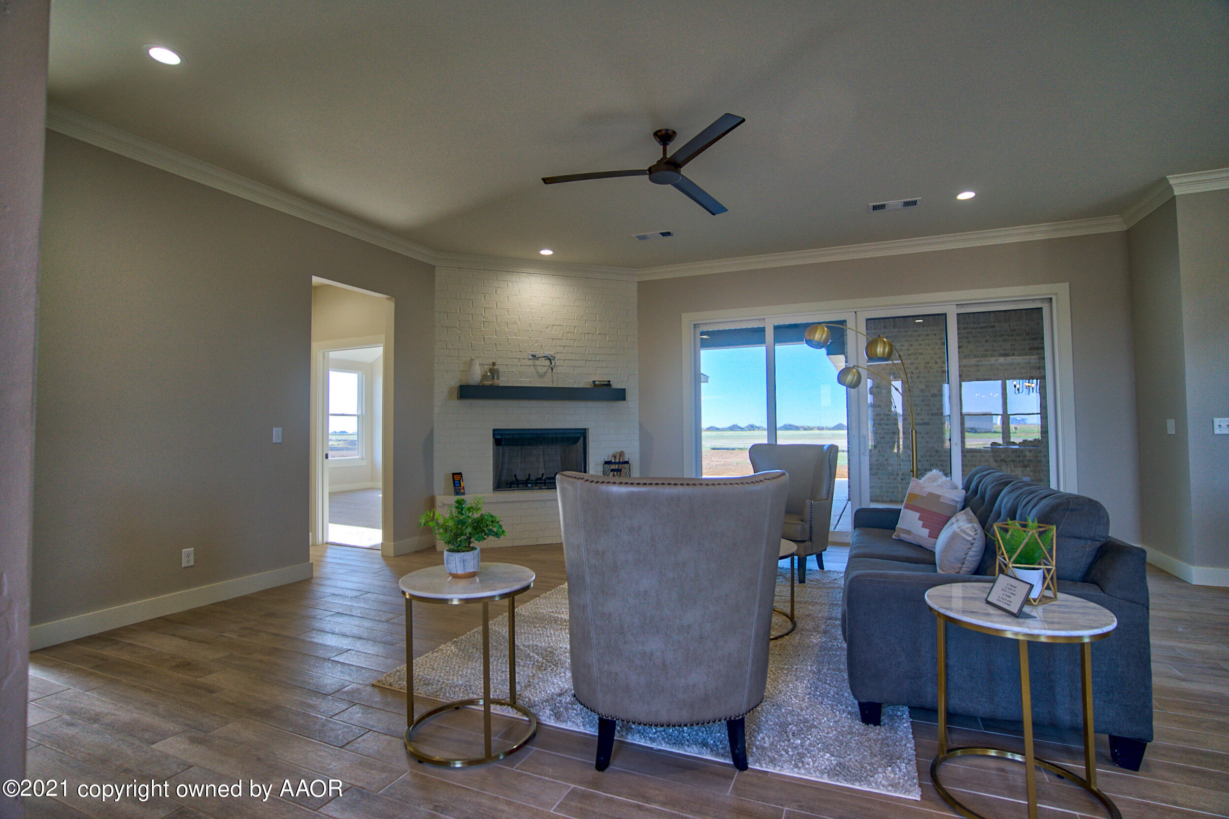 19041 Elk Springs Road Amarillo, TX 79119 - Photo 8 of 44 Living Room