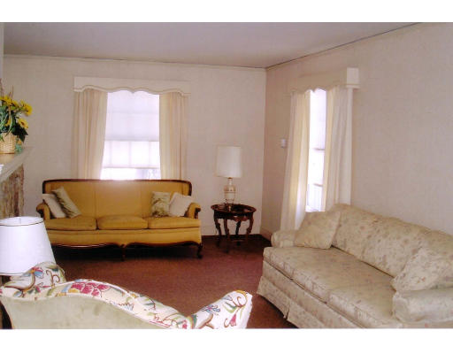 116 Riddell Street Greenfield, MA 01301 - Photo 5 of 8 Gallery Image 5