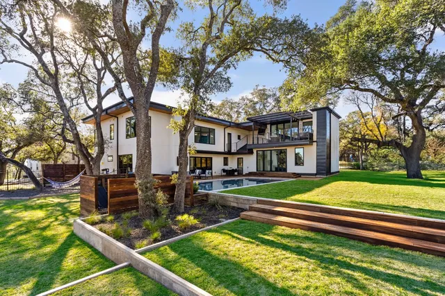 $3,800,000 | 302 Buckeye Trail, West Lake Hills, TX 78746