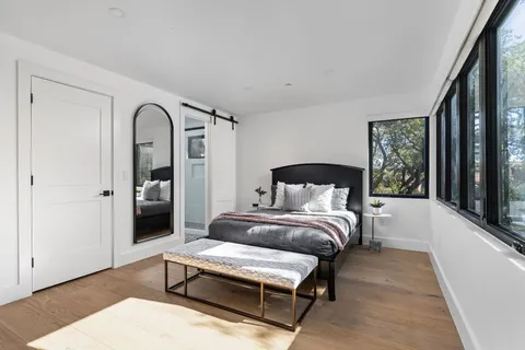 $3,800,000 | 302 Buckeye Trail, West Lake Hills, TX 78746