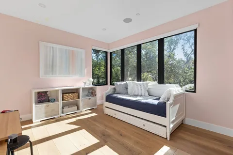 $3,800,000 | 302 Buckeye Trail, West Lake Hills, TX 78746