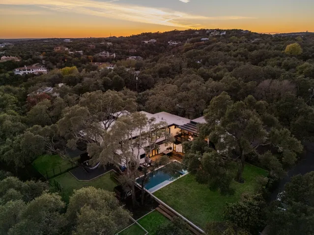 $3,625,000 | 302 Buckeye Trail, West Lake Hills, TX 78746