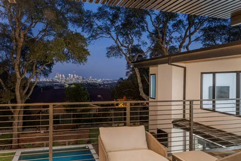 $3,800,000 | 302 Buckeye Trail, West Lake Hills, TX 78746