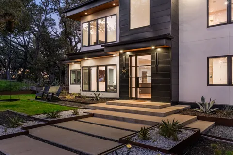 $3,625,000 | 302 Buckeye Trail, West Lake Hills, TX 78746