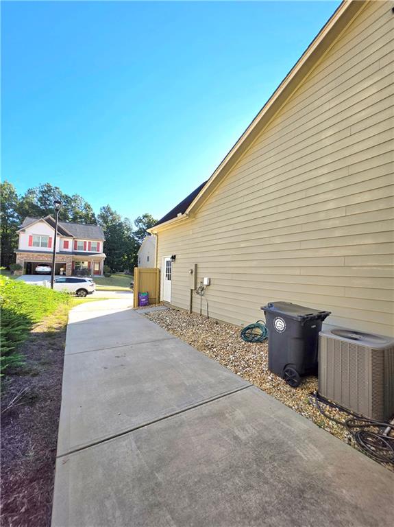 3916 Overlook Ridge Lane Gainesville, GA 30507 - Photo 39 of 44 Gallery Image 39