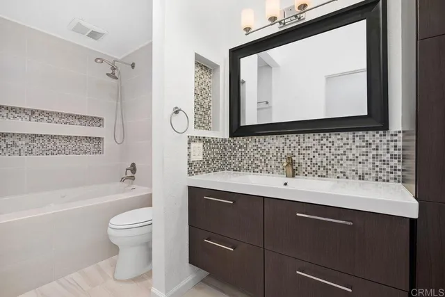 a bathroom with a bathtub