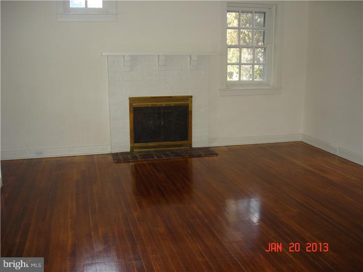 309 Devon State Road Devon, PA 19333 - Photo 6 of 13 Living Room