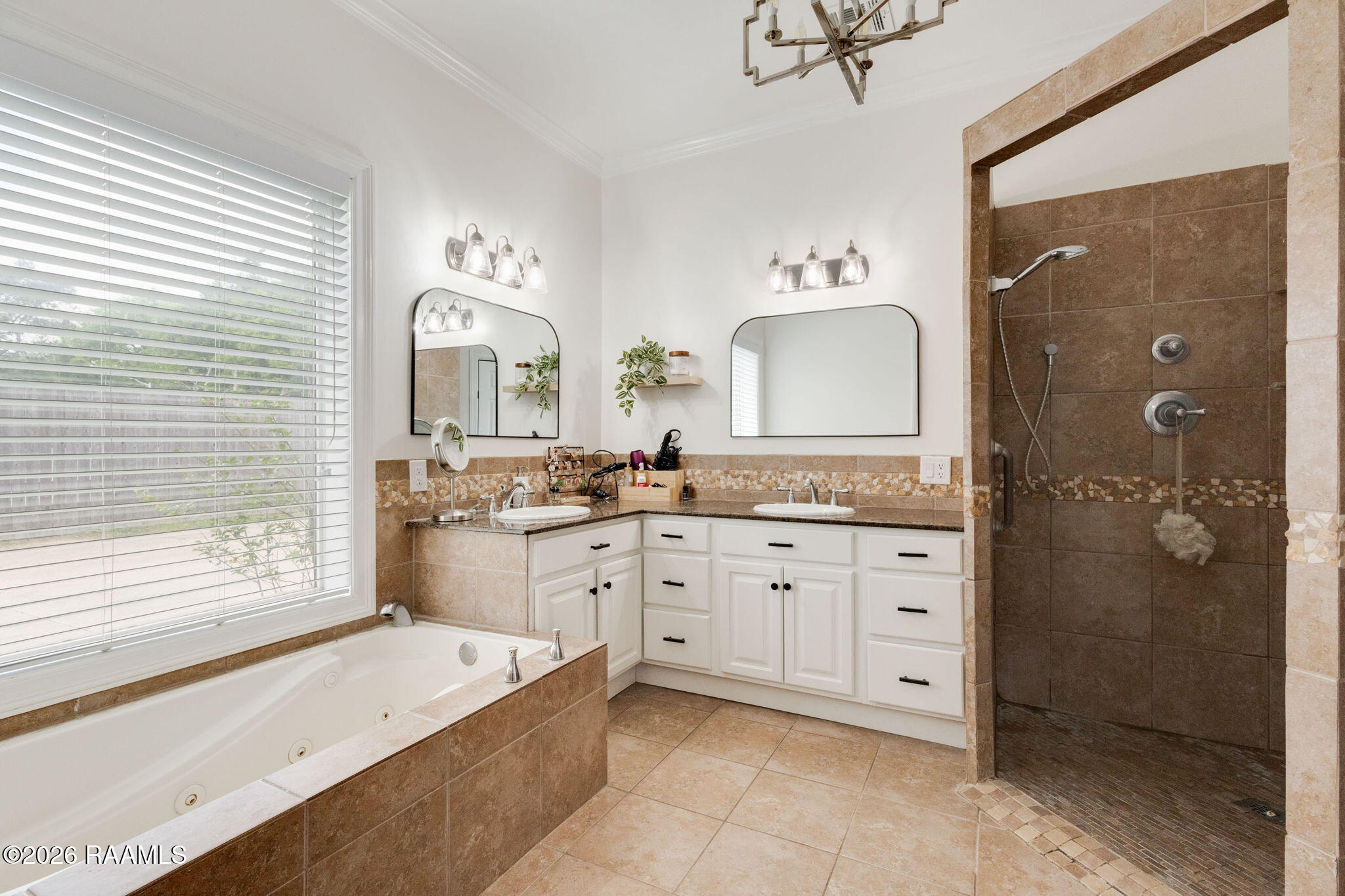 9306 Forest Road Abbeville, LA 70510 - Photo 14 of 34 16-web-or-mls-9306 Forest-12