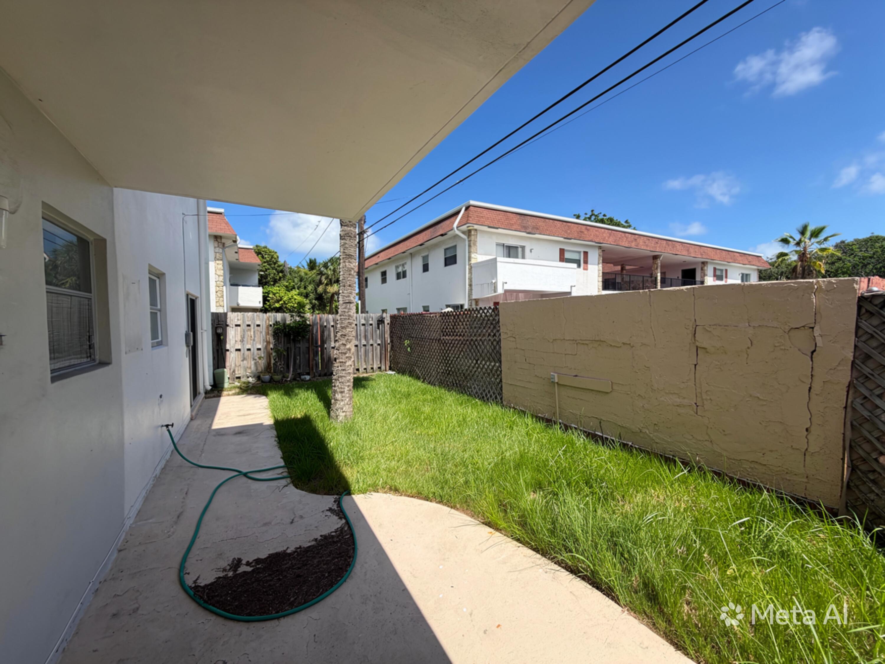 320 Southwest 1st Street Pompano Beach, FL 33060 - Photo 23 of 24 AQN1suUEhTskKb2nhmTUn3mLmlEHQWD9RlsbeXG1