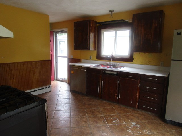 224 Power Road Pawtucket, RI 02860 - Photo 6 of 20 Gallery Image 6