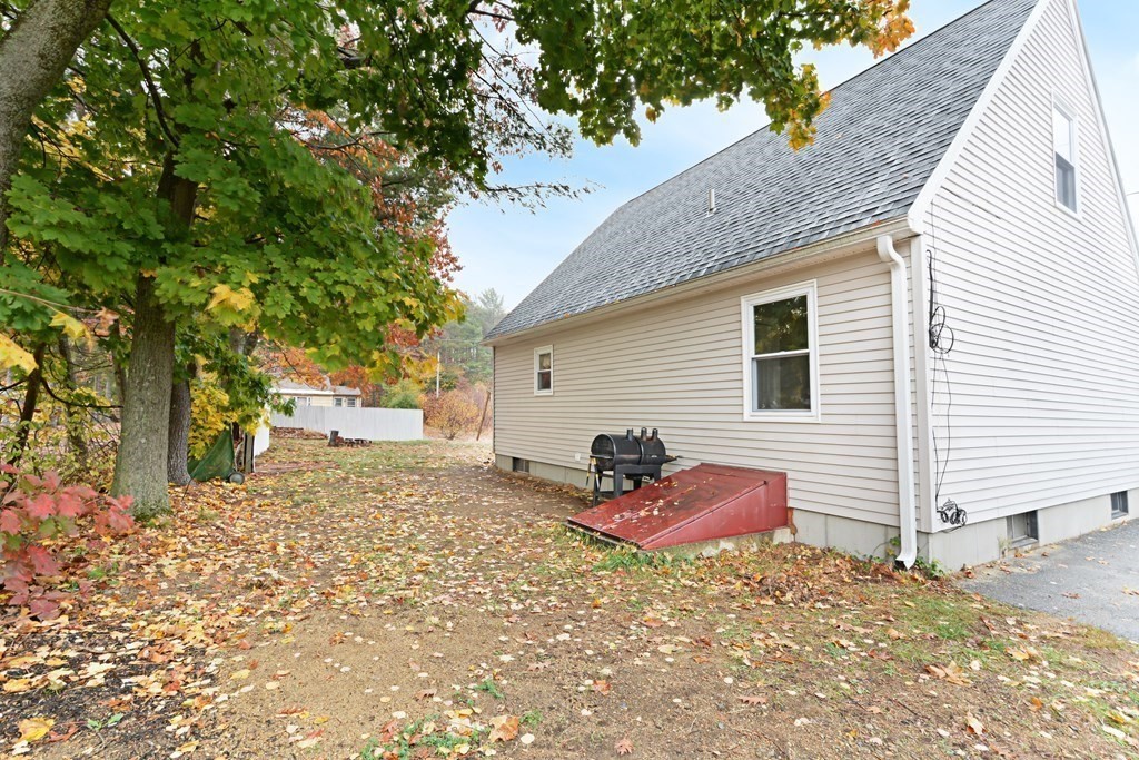 18 Beech Street Templeton, MA 01436 - Photo 20 of 21