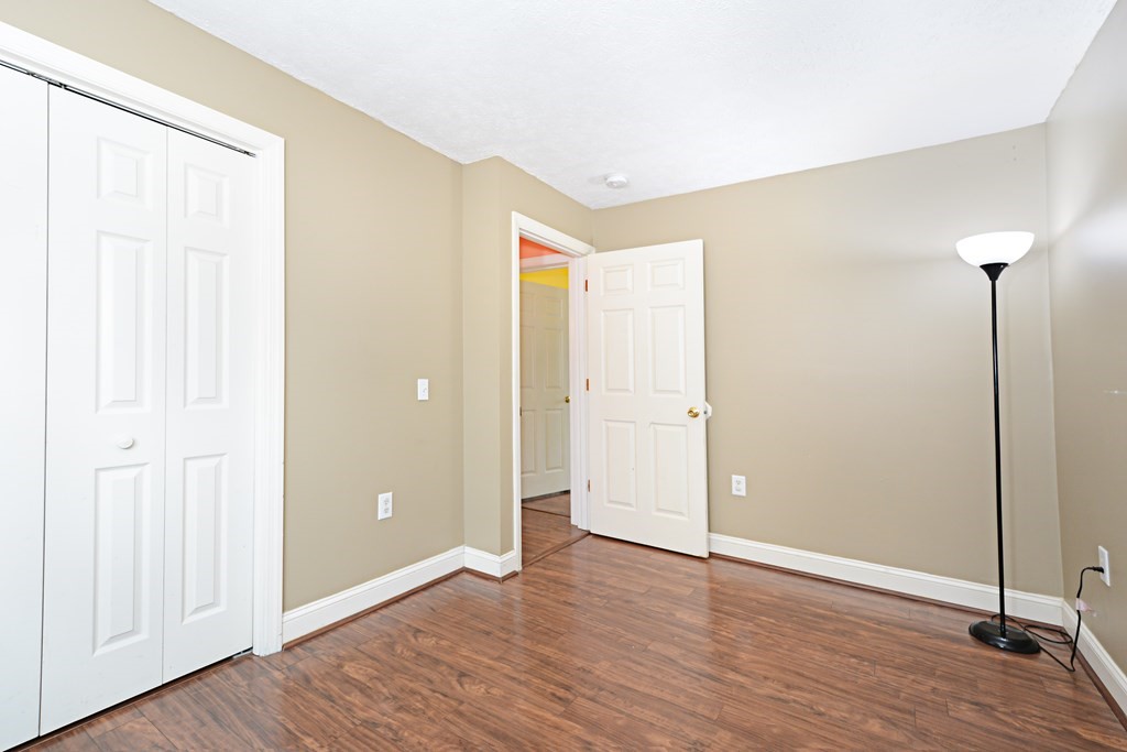 18 Beech Street Templeton, MA 01436 - Photo 7 of 21