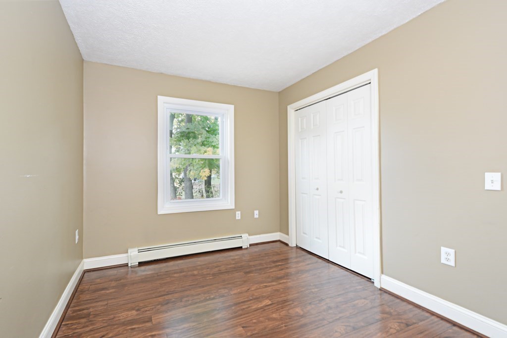 18 Beech Street Templeton, MA 01436 - Photo 8 of 21