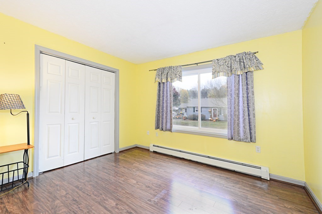 18 Beech Street Templeton, MA 01436 - Photo 10 of 21