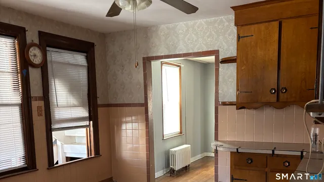 a view of a storage & utility room