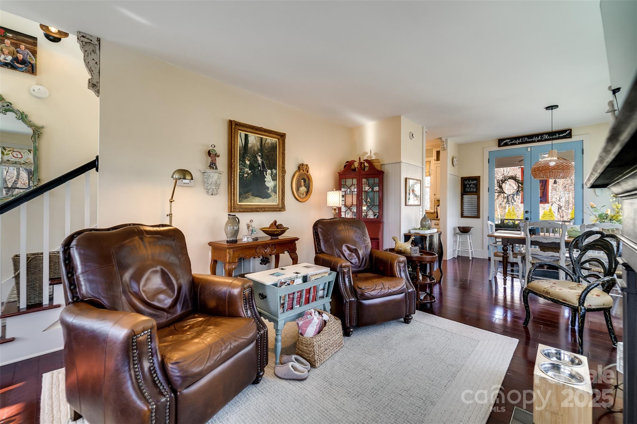 1226 Monteith Branch Road Sylva, NC 28779 - Photo 29 of 40 a living room with furniture