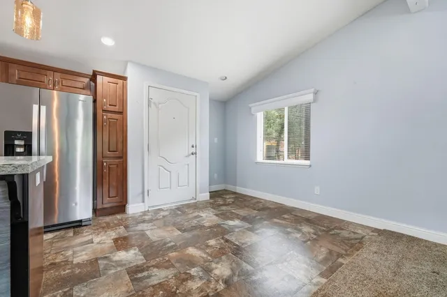 $275,000 | 18071 Pine Street, Lakehead, CA 96051