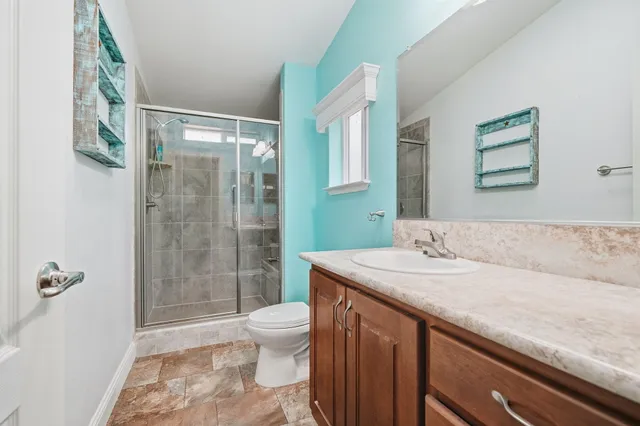 $275,000 | 18071 Pine Street, Lakehead, CA 96051