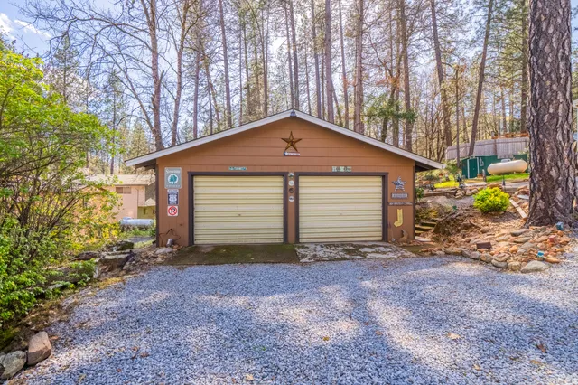 $275,000 | 18071 Pine Street, Lakehead, CA 96051