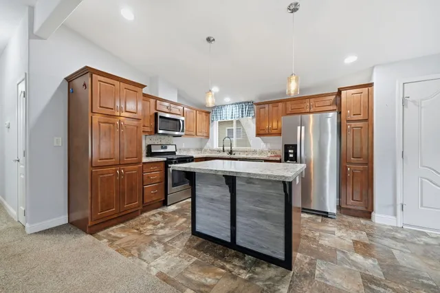 $275,000 | 18071 Pine Street, Lakehead, CA 96051