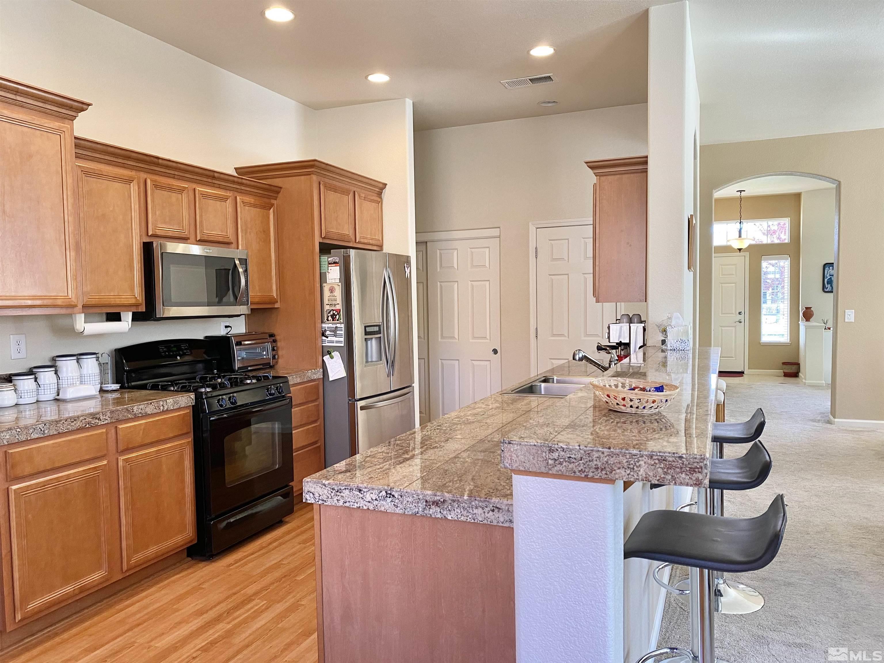 17885 Thunder Ridge Court Reno, NV 89508 - Photo 7 of 25 Photo 7
