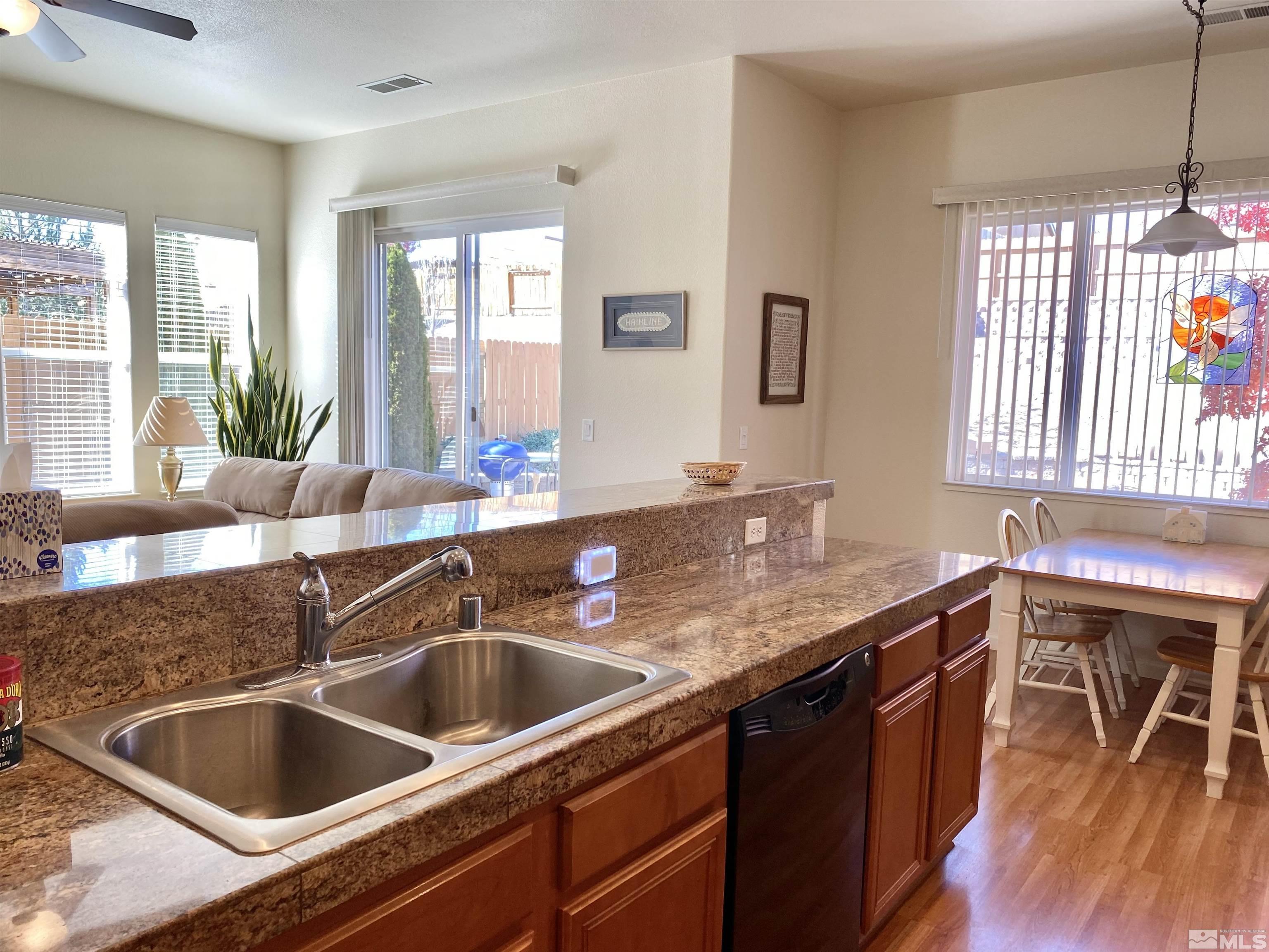 17885 Thunder Ridge Court Reno, NV 89508 - Photo 8 of 25 Photo 8