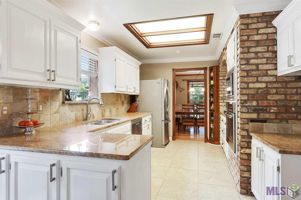 13614 Timberridge Avenue Baton Rouge, LA 70817 - Photo 5 of 11 Gallery Image 5